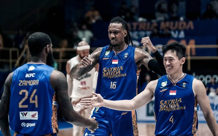 Satria Muda Jaga Kebugaran Jelang Paruh Kedua IBL 2025